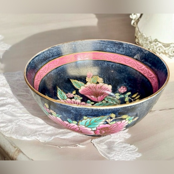 VTG WBI Chinoiserie Enameled Porcelain Rose Punch Bowl - Picture 1 of 11